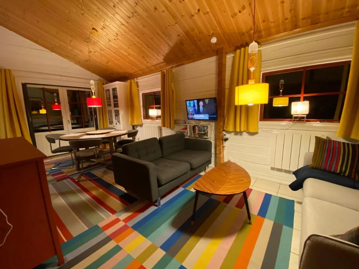 Charmant Chalet Mon Repos, Village Du Soleil, Chalet 62 Mauroux  0*, Mauroux (Lot) Франция
